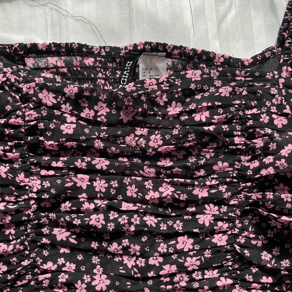 H&M Floral top - Picture 3 of 3